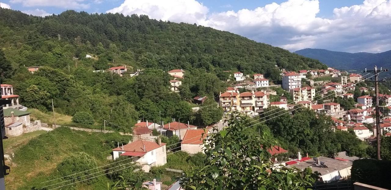 卡尔派尼西翁Το Σπίτι Της Ευτυχίας Σουίτα公寓 外观 照片